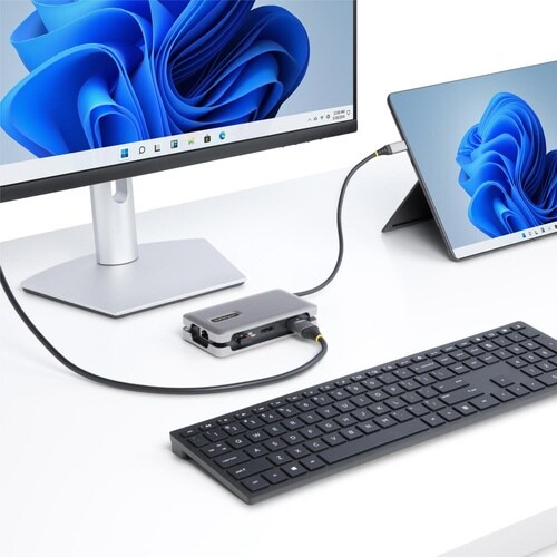 ドッキングステーション/多機能ハブ