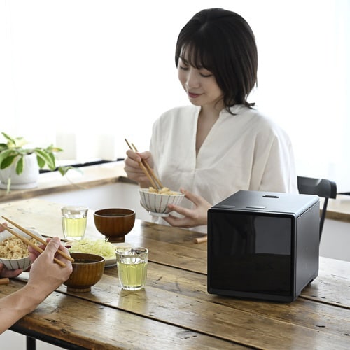 キューブ型マイコンジャー 炊飯器 2合炊き