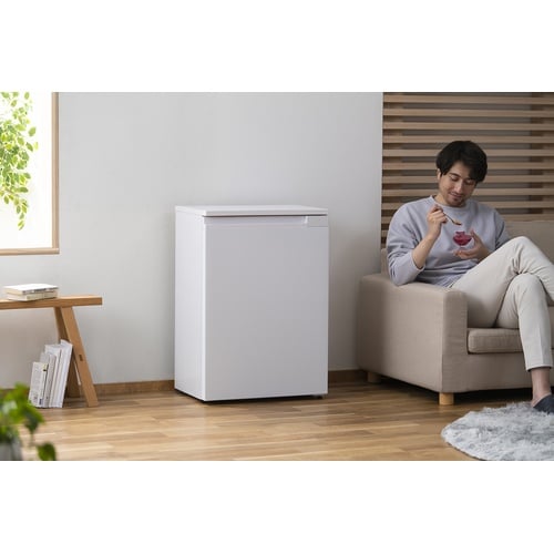 奥行スリム冷凍庫 66L ホワイト