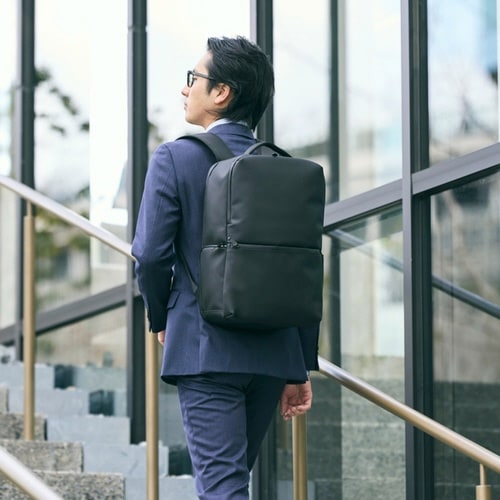 リュック 19L 15.6インチノートPC 黒