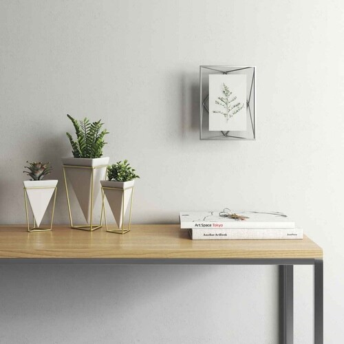 umbraフォトフレームKG判卓上クロム×2