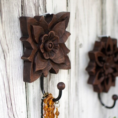 フック カービングフック 木製 フラワー2