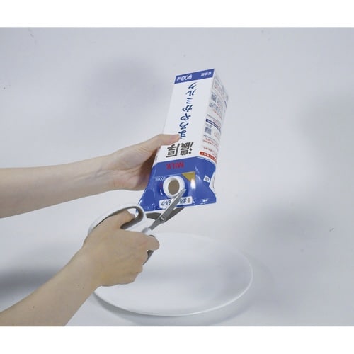 キッチンばさみ Simple use