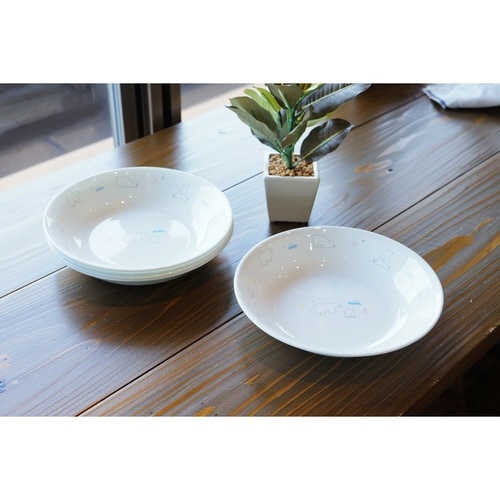 プレート 21.5cm コレール シロクマ 深皿