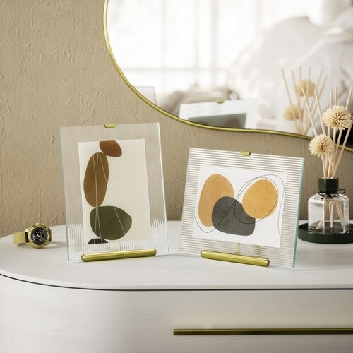 Umbra フルート フォトフレーム ゴールド