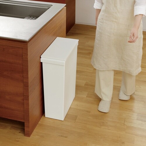 ソロウ フクロラクダスト ワイド 40L ホワイト