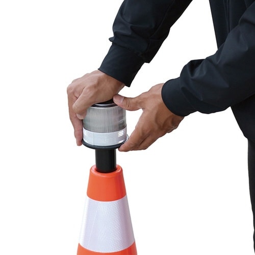 穴あきコーン レッド