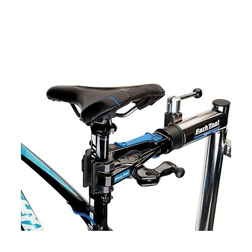 #100−3D クランプ