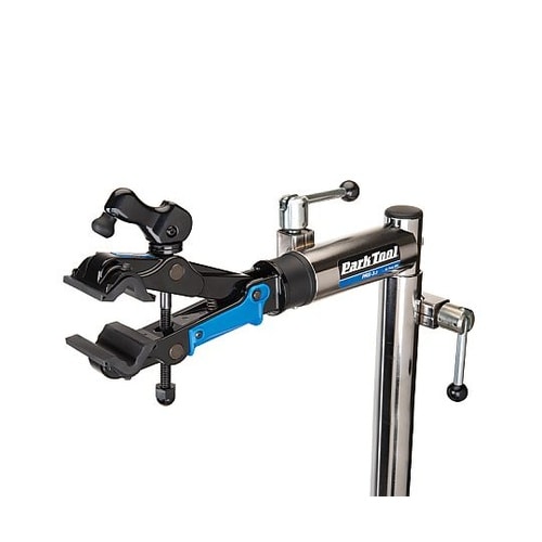 #100−3D クランプ