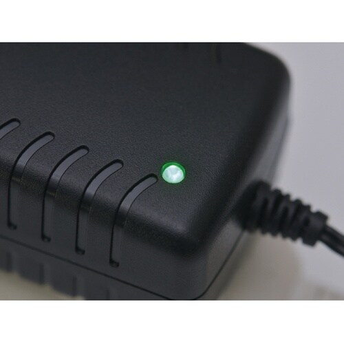 JHE072 リチウムイオン専用充電器