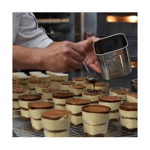 18−8 目盛付角キッチンポット 8cm