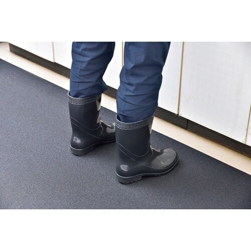 緑十字 滑り止めマット(ノンスリップマット) 黒