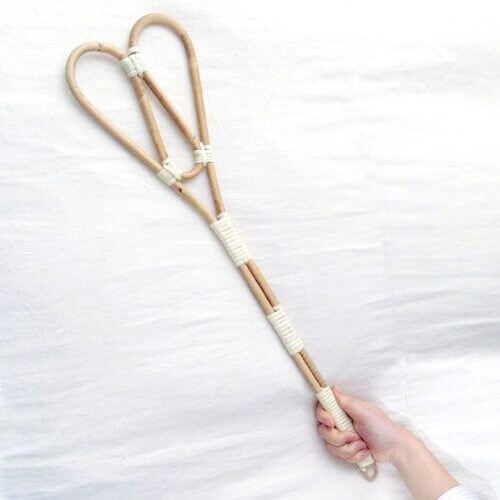 azuma フトンタタキ 中 (籐)