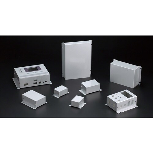 タカチ フランジ足付アルミケース メタリックシルバ