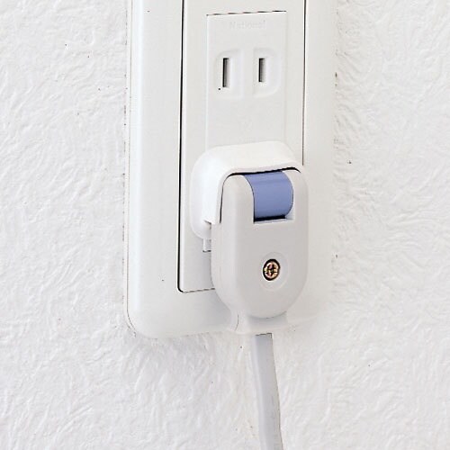 SANWA プラグ安全カバー