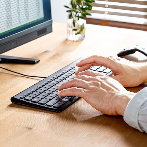 SANWA USBスリムキーボード