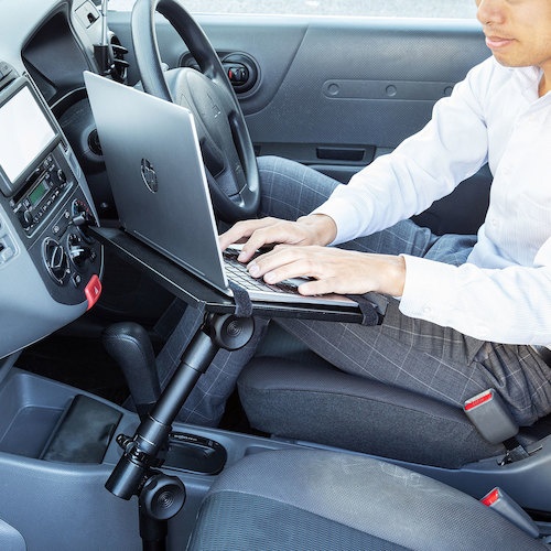 SANWA 車載用ノートパソコン台