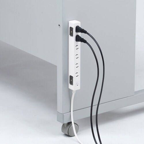 SANWA 雷ガードタップ