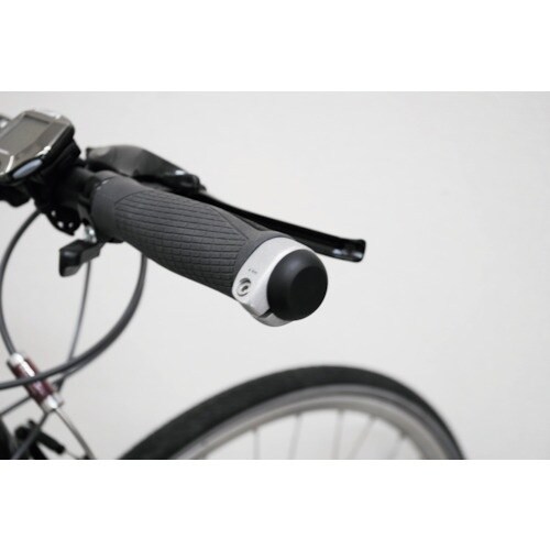 アストロプロダクツ 2PC ハンドルバープラグ (