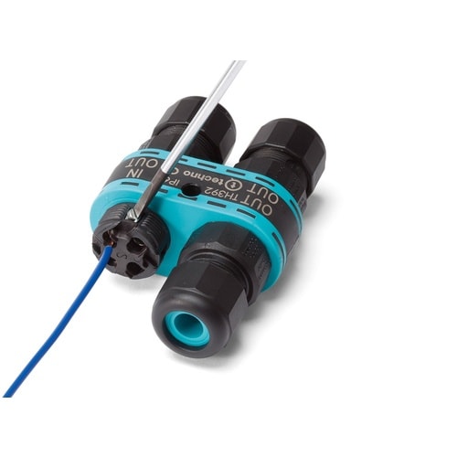 タカチ 4分岐防水中継コネクタ