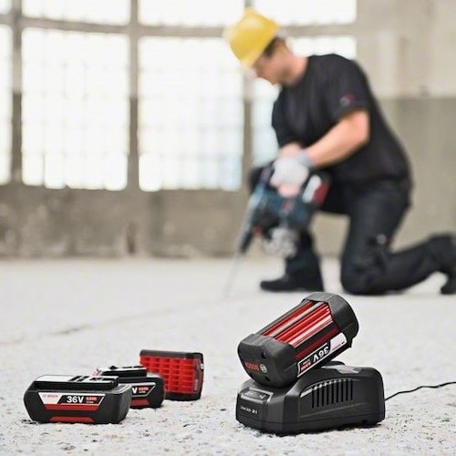 ボッシュ バッテリー充電器セット