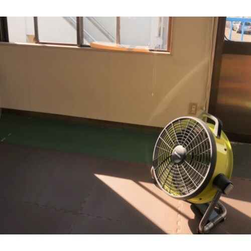 グリーンクロス 18Vコードレス工場扇