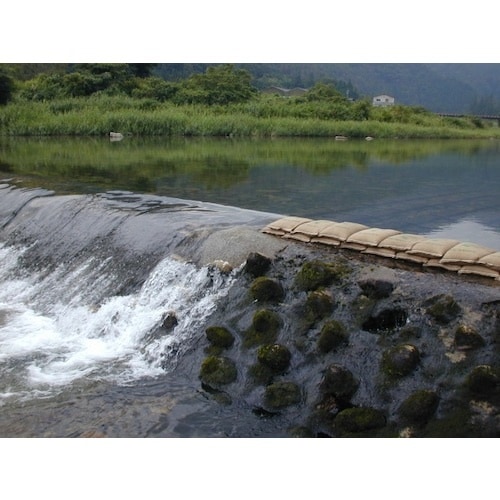 IRL 日水化学工業 吸水性土のうアクアブロック