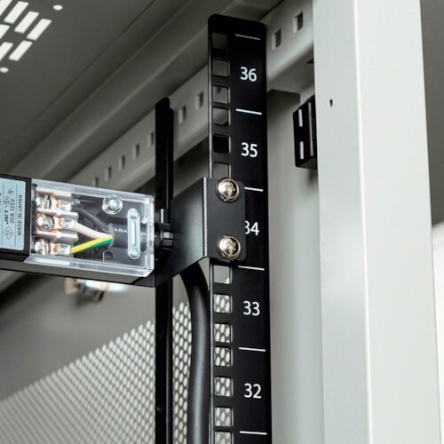 SANWA サーバーラック用コンセントバー1U