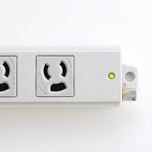 SANWA 抜け止めタップ