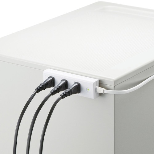 SANWA 雷ガードタップ