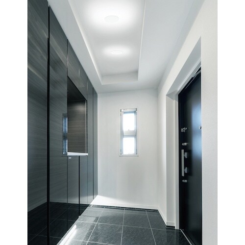 IRIS 572427 小型シーリングライト 薄形