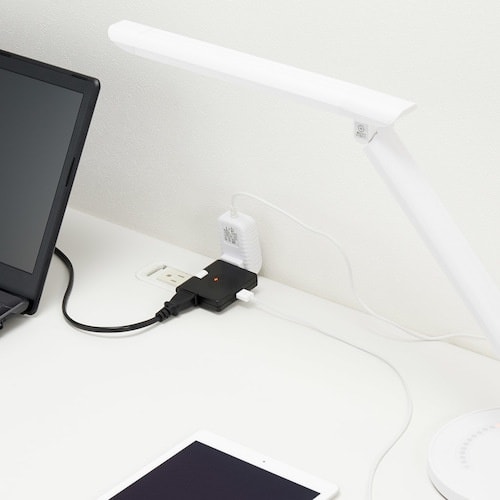 YAZAWA 雷ガード付コーナータップ2AC+1U