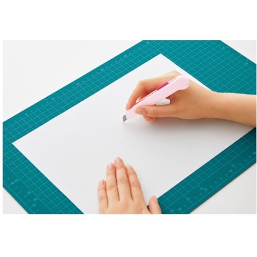 PLUS 35228)カッターリトルテ ピンク C