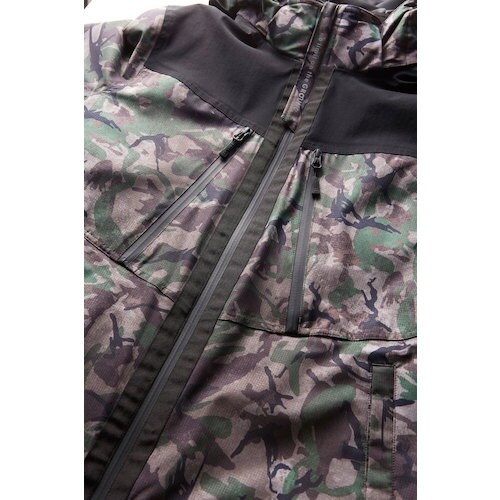 G.G. 0284−10 防水防寒ブルゾン(迷彩)