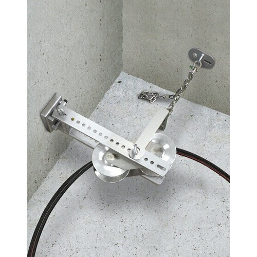 育良 シーソー金車 (10160)