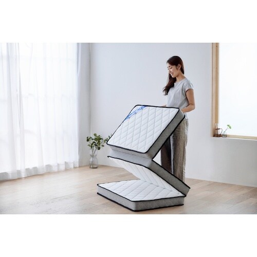 IRIS 104670 三つ折りポケットコイルマッ