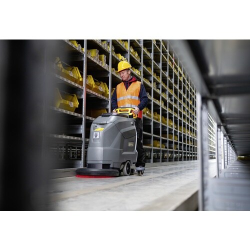 KARCHER 業務用 手押し式床洗浄機 BD 5