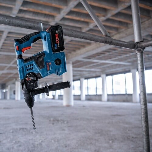 ボッシュ 18Vコードレスハンマードリル+バッテリ