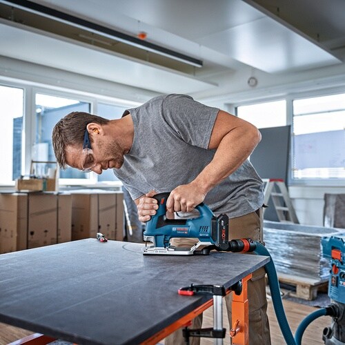 ボッシュ 18Vコードレスジグソー+バッテリー充電