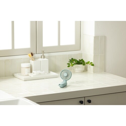 RHYTHM ハンディファン 首掛け・持つ・卓上の