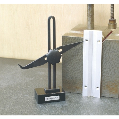 SK 角台トースカン 200mm