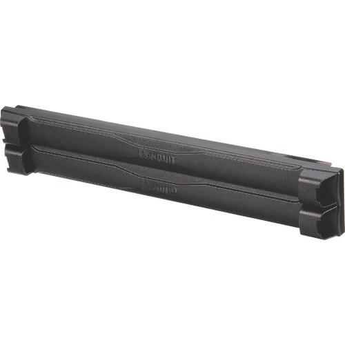 PANDUIT 19インチラック用ツールレスブラン