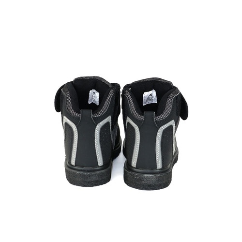 フェルトスパイクシューズハイカット