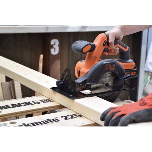 B&D 18Vコードレス丸のこ