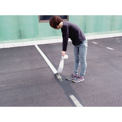 ロードマーキングライン白