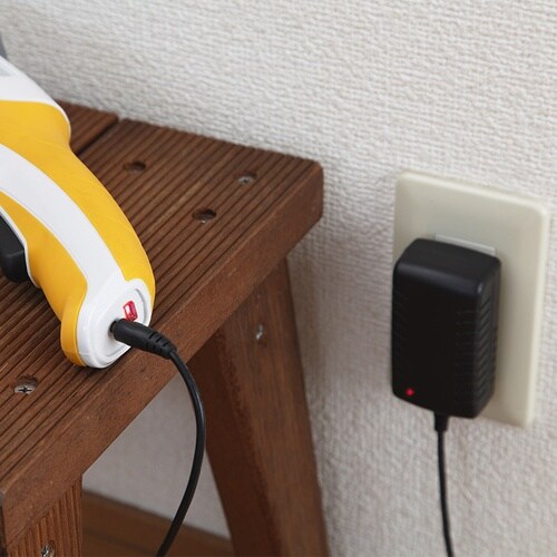 充電式剪定ばさみ