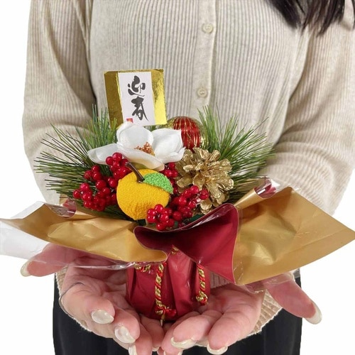 迎春椿アレンジ 白椿