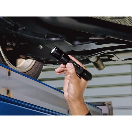 充電式LEDハンドライト