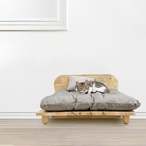 天然木を使用した猫家具 ローベッド