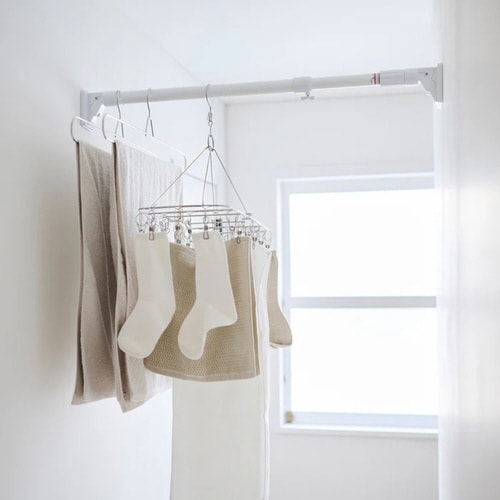 突っ張り棒 取付幅:75から110cm 小